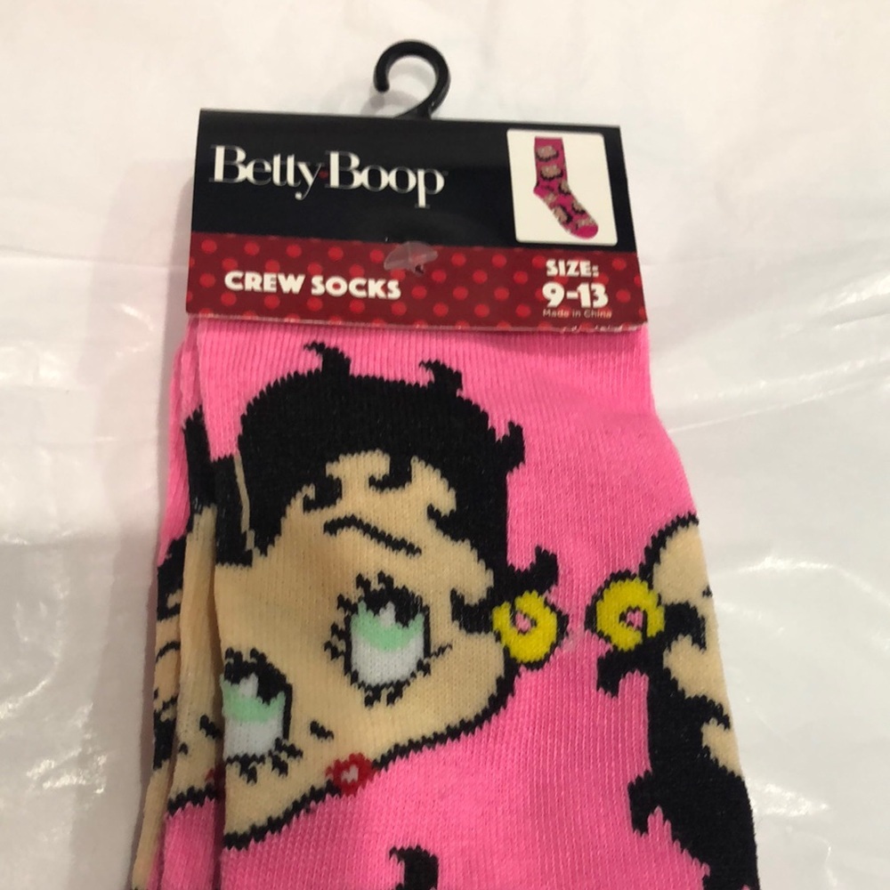 Betty Boop pink betty boop image printed crew socks size 9-13‎ new